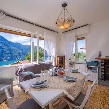 Sunrise Piano House Holiday home *